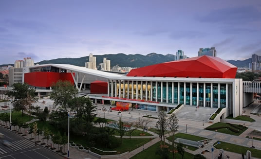 黔南布依族苗族自治州通知公告的测试信息，内容可以在后台发布编辑删除